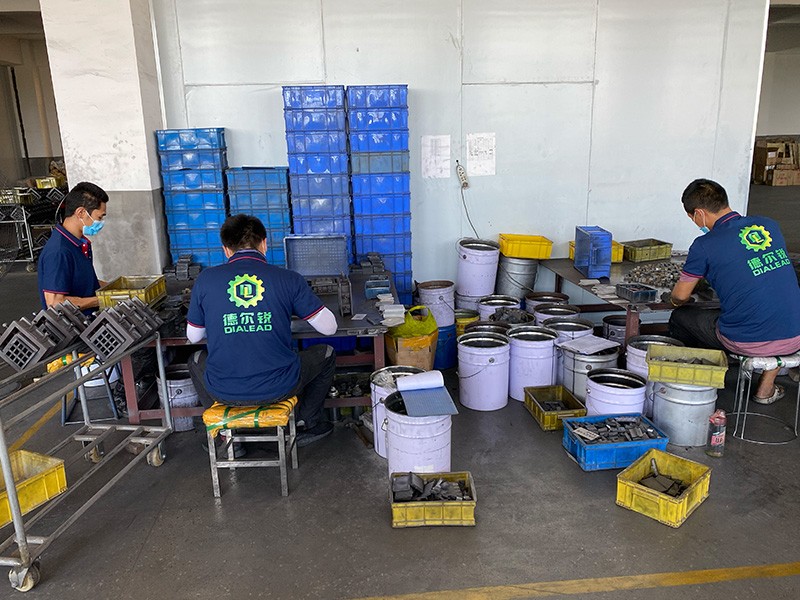 تجهیزات پیشرفته تولید و تکنولوژی ساخت